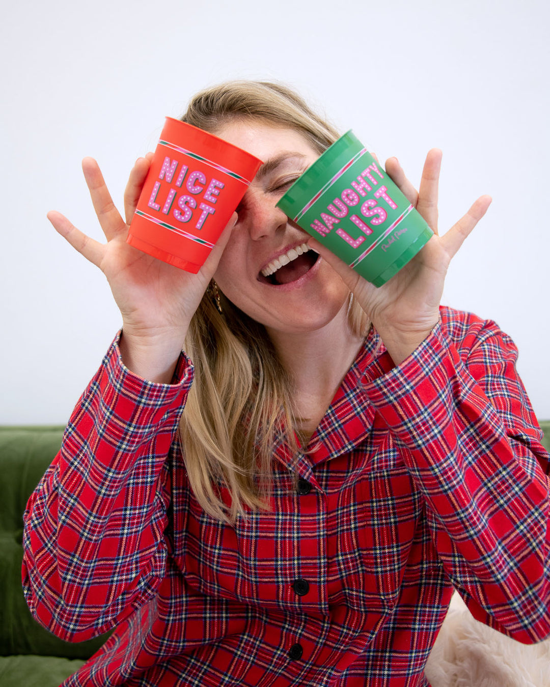 Naughty vs. Nice Holiday Party Pong Set
