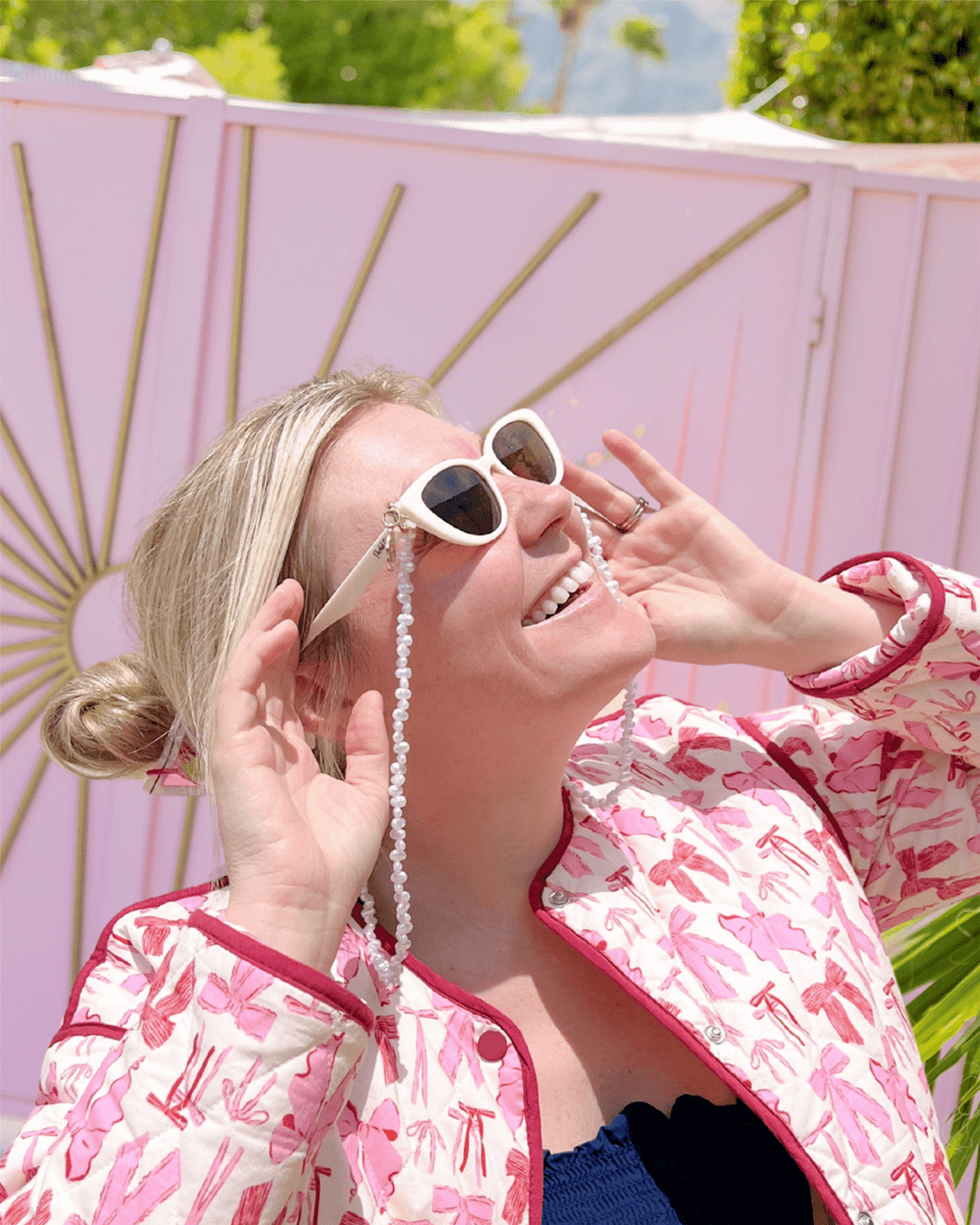 Sunny Daze Sunglasses &amp; Pearl Strap Set