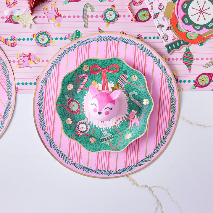 Holiday Holly Placemats (10 Count)