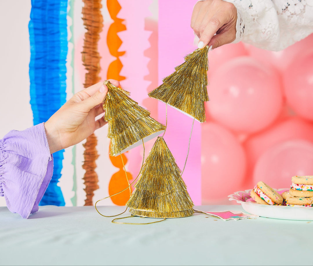 Golden Girl Mini Gold Fringe Party Hats (4 ct)