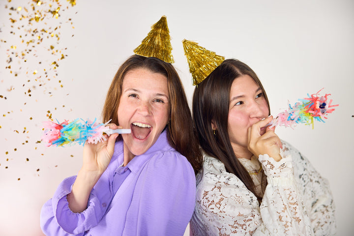 Frill Seeker Fringe Confetti Party Blowers (6 ct)