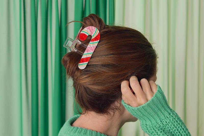 HOLIDAY TWIST HAIR CLAW