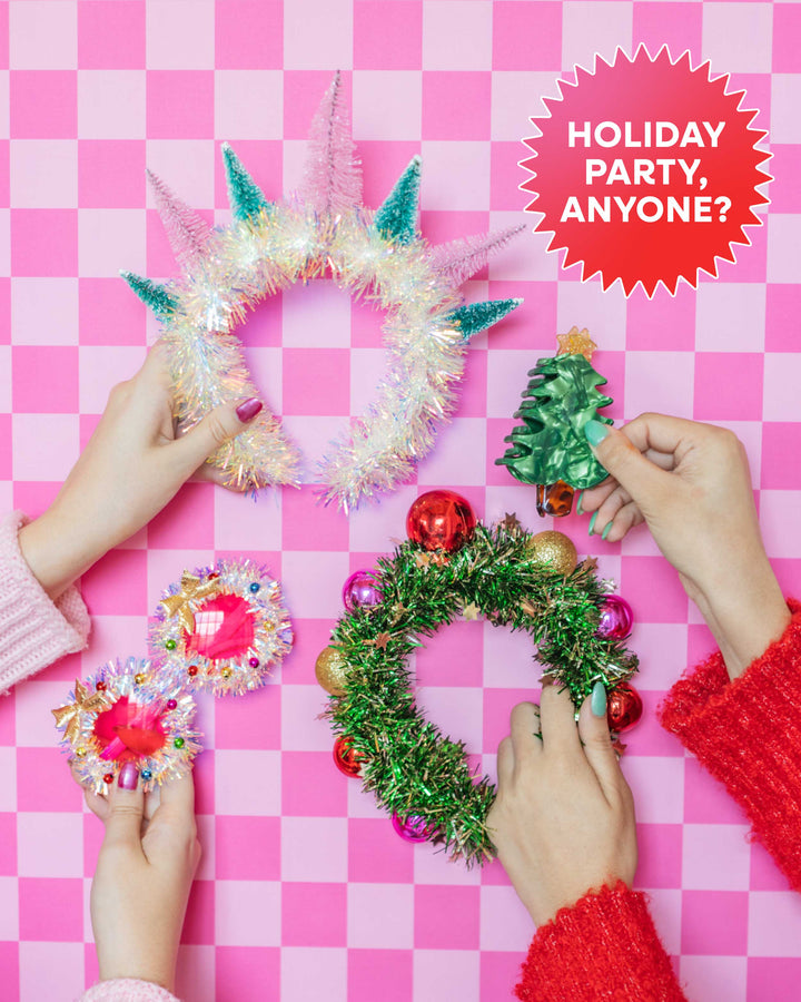 Wreath Holiday Party Glasses
