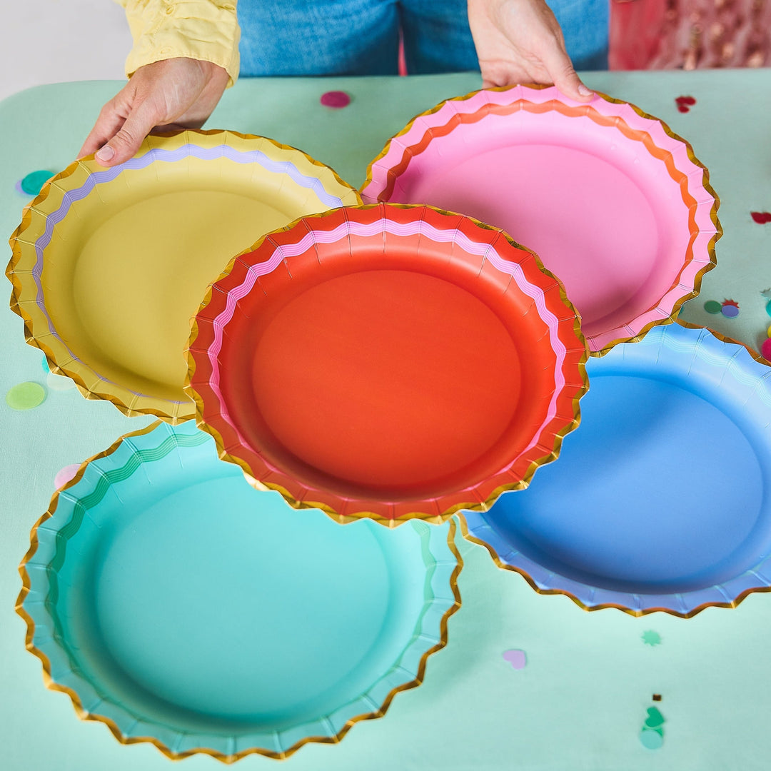 Rainbow Ric Rac Assorted Dinner Plates (10 ct, 5 colors)